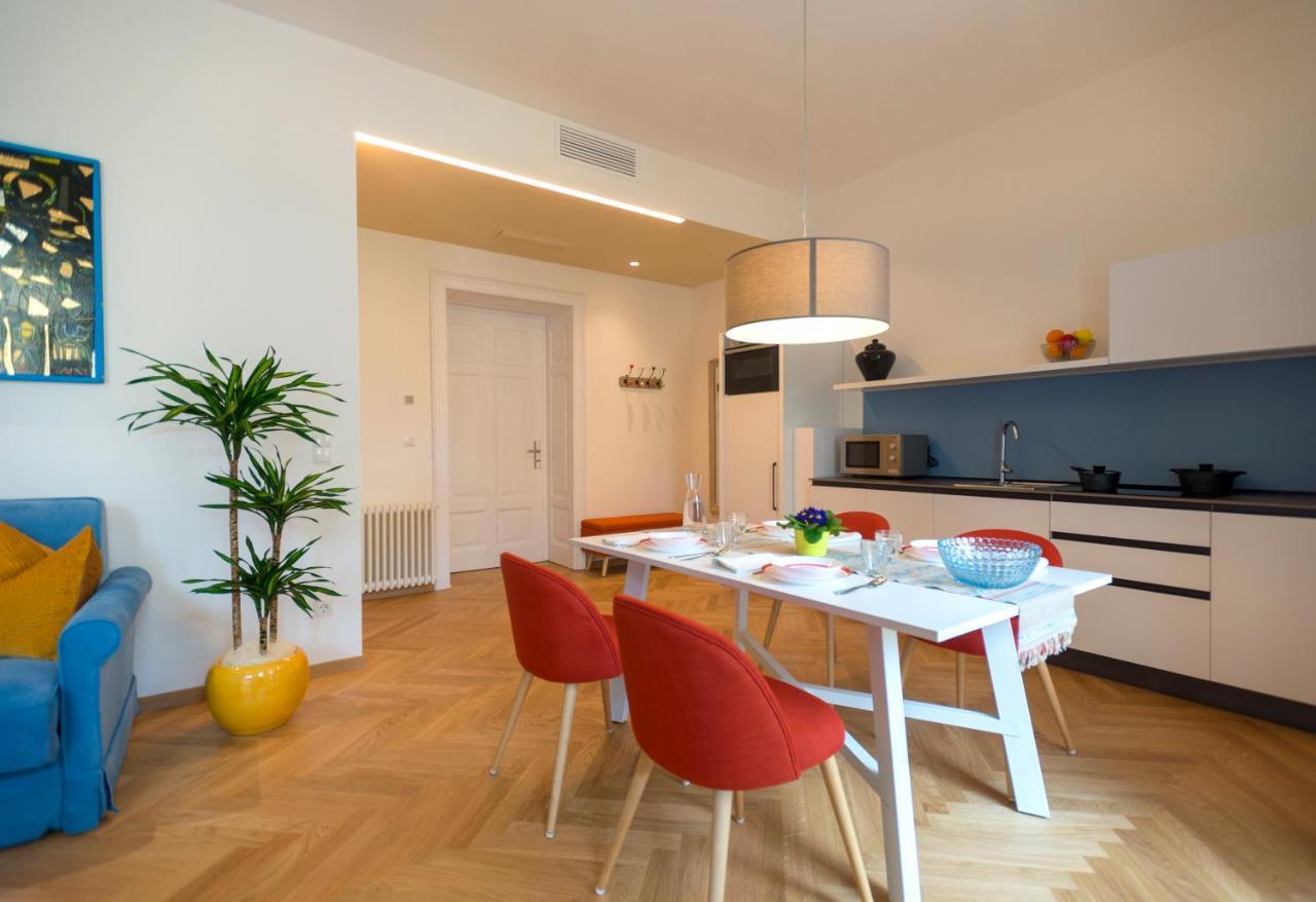Apartment App110